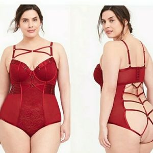Torrid lingerie size 6